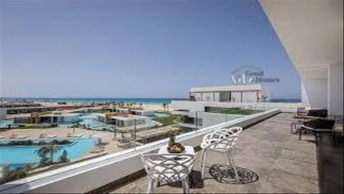 شقة فاخرة للبيع بـ 12.6 مليون جنيه