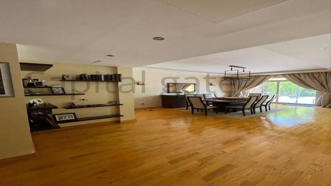 Luxurious Villa in Avenue - AUC
