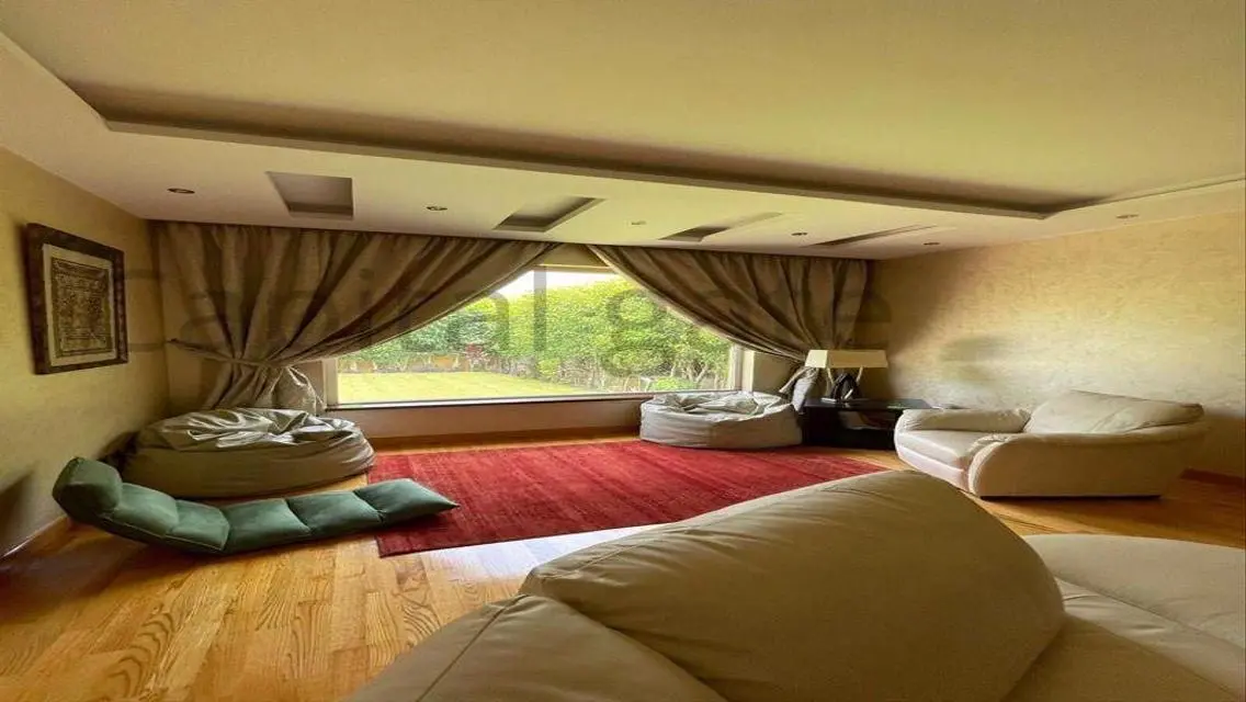 Luxurious Villa in Avenue - AUC