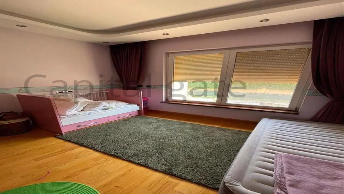 Luxurious Villa in Avenue - AUC
