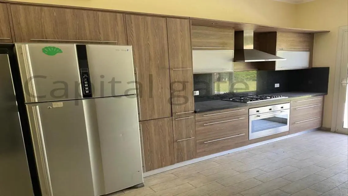 Luxury Villa for Sale - 850 sqm in a Prime Location