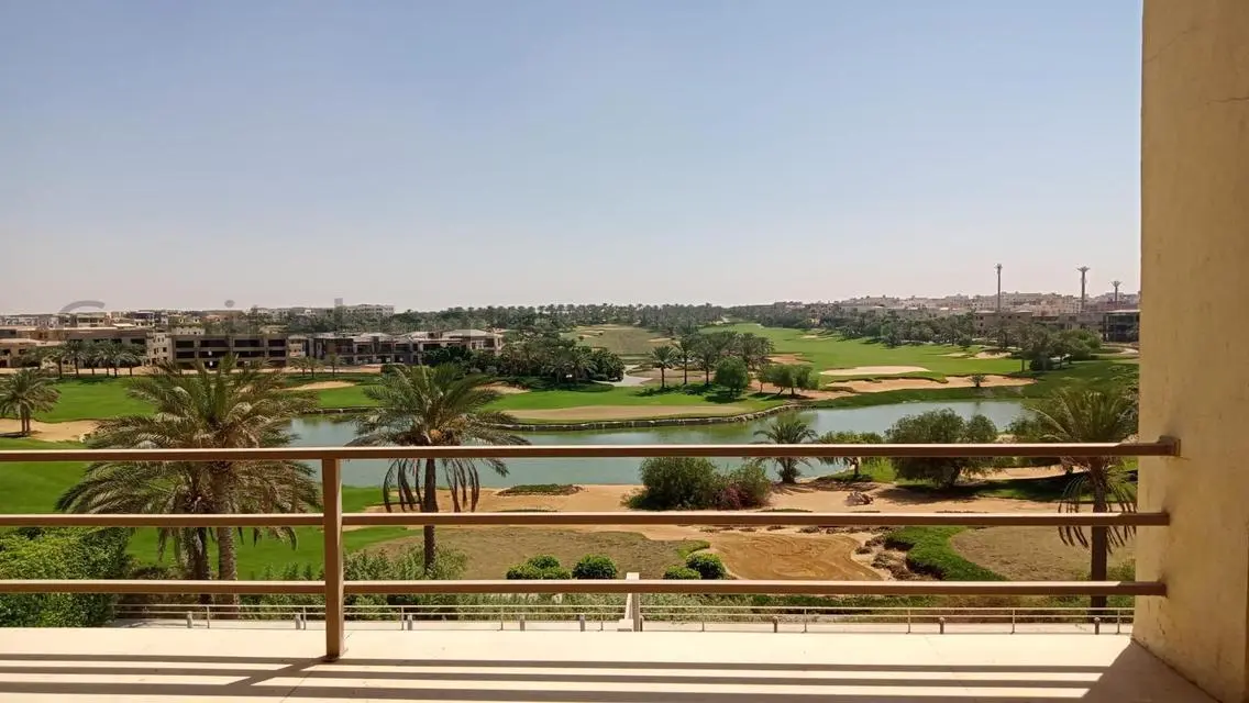 Luxury Villa for Sale with 3200 sqm and Private Garden