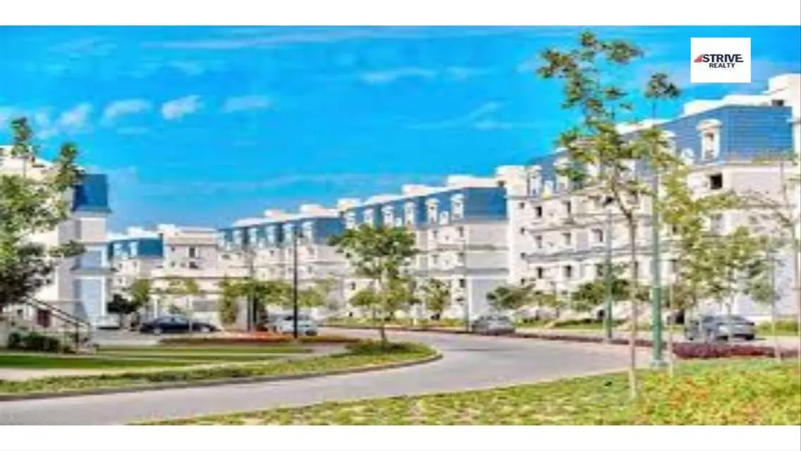 Luxurious 3-Bedroom Apartment in Club Park