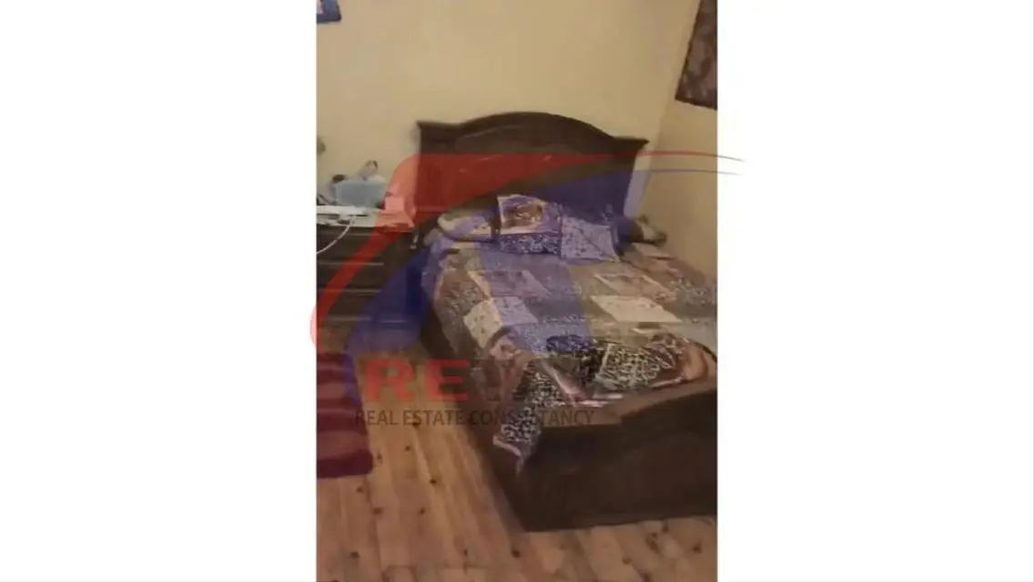 شقة فاخرة مع شرفة ونادي صحي مشترك في قلب المدينة