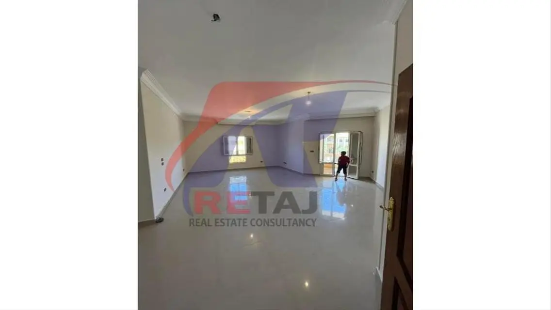Luxury Apartment with 240 Sq M and Attractive Pricing