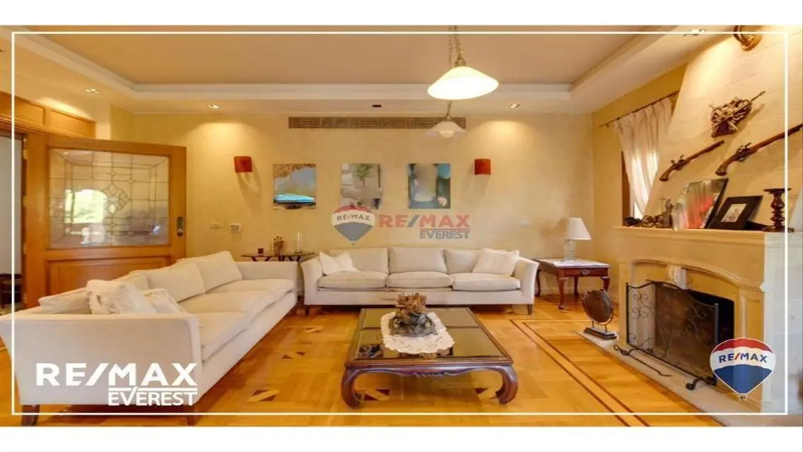 Luxury Apartment for Sale: 5000 Sq M in Region 2009