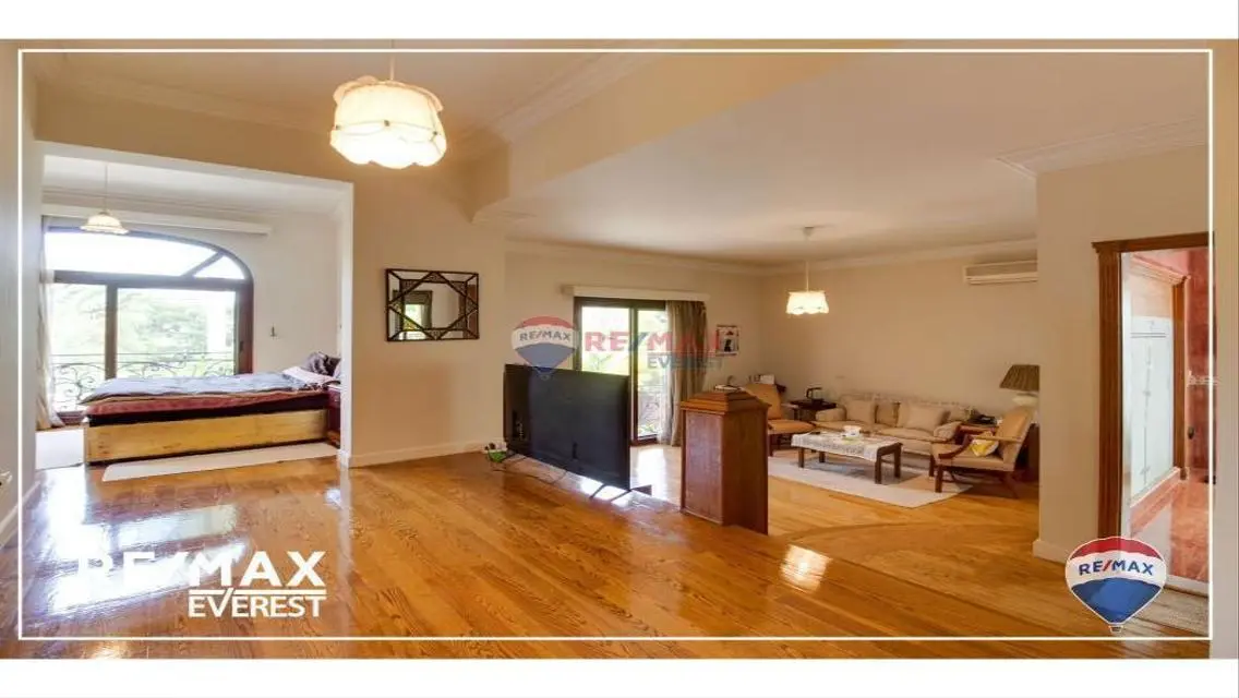 Luxury Apartment for Sale: 5000 Sq M in Region 2009
