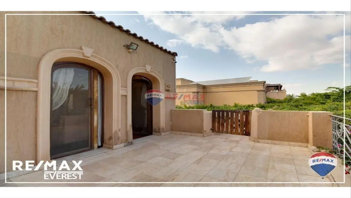 Luxury Apartment for Sale: 5000 Sq M in Region 2009