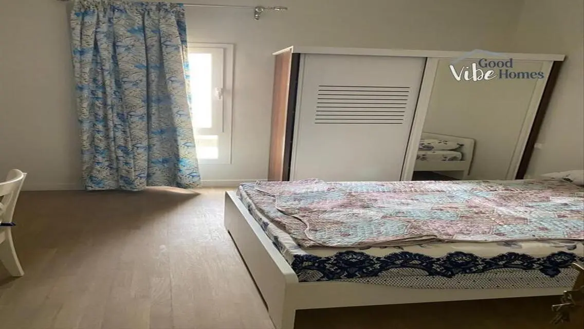 Spacious 3-Bedroom Apartment for Sale - 220 sqm