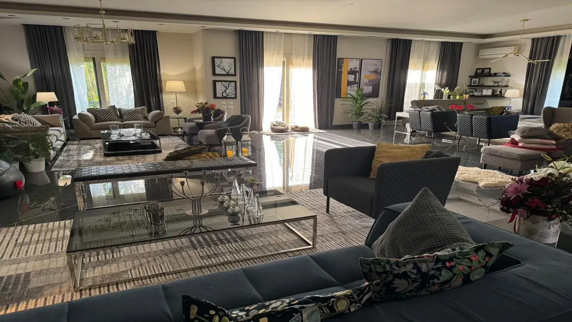 Luxury House for Sale - 525 sqm with All Amenities
