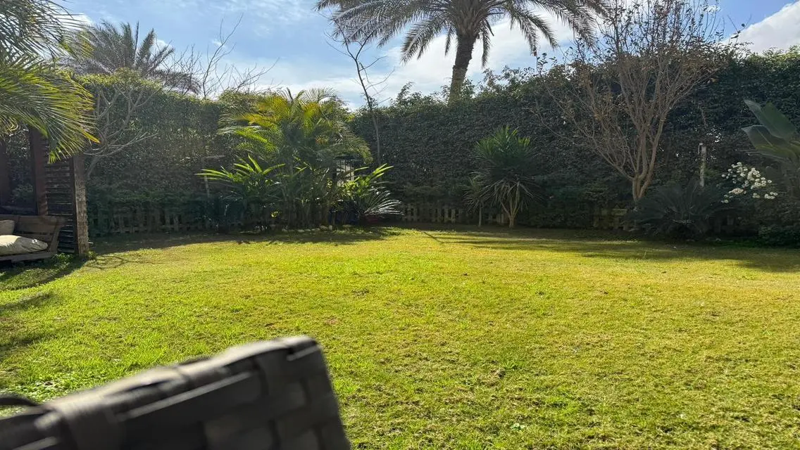 Luxury House for Sale - 525 sqm with All Amenities
