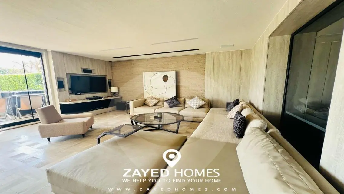 Luxury Villa for Sale at 200,000 EGP near Lakes