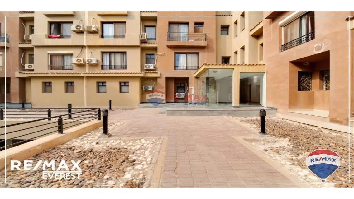 Luxury Apartment with Private Garden