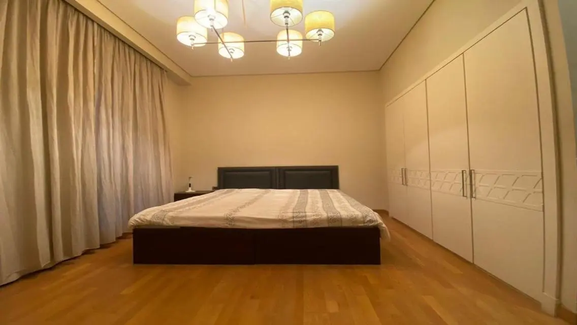 Luxury Apartment in Forty-West-Sodic 233