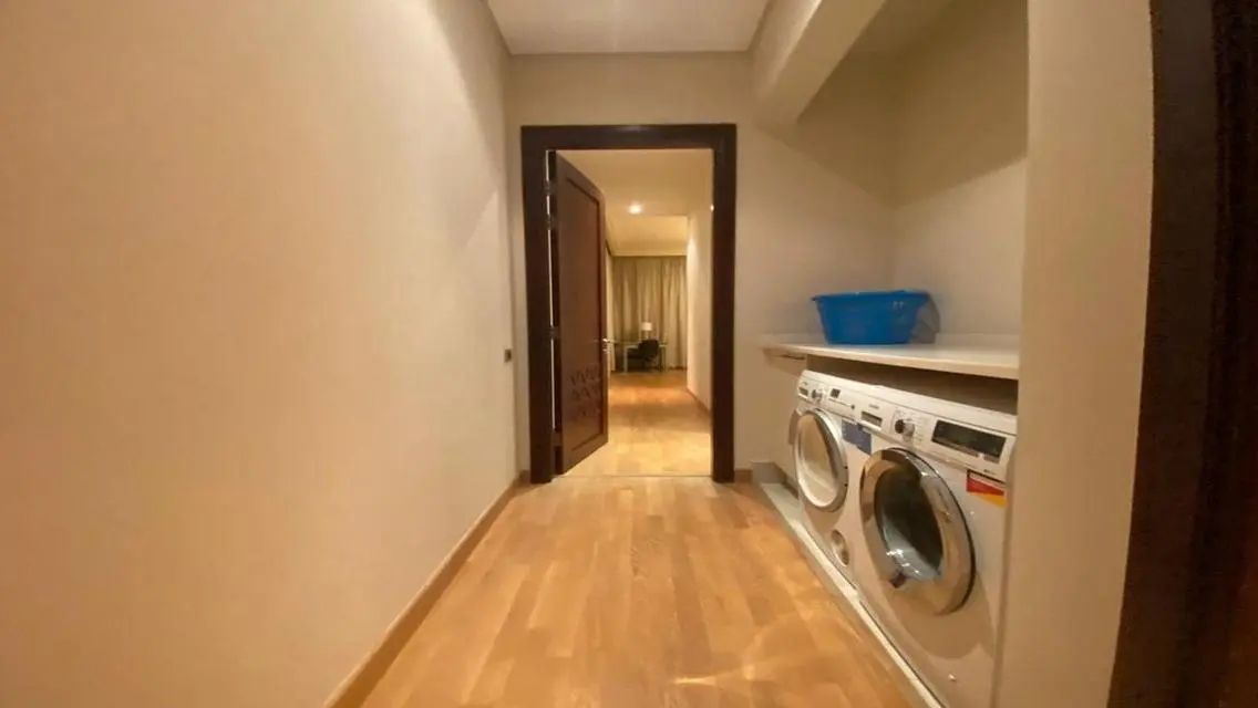 Luxury Apartment in Forty-West-Sodic 233