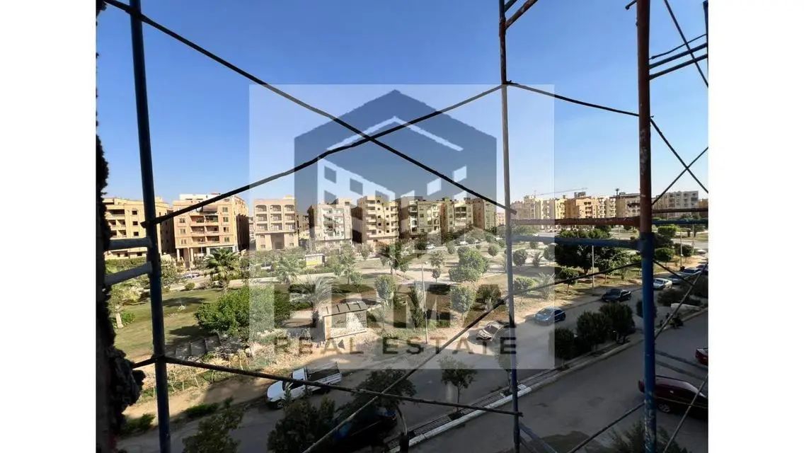 فيلا فاخرة 3 غرف نوم مع حديقة ومسبح خاص للبيع