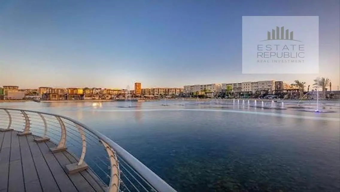 Luxurious Apartment with Stunning Views in a Prime Location