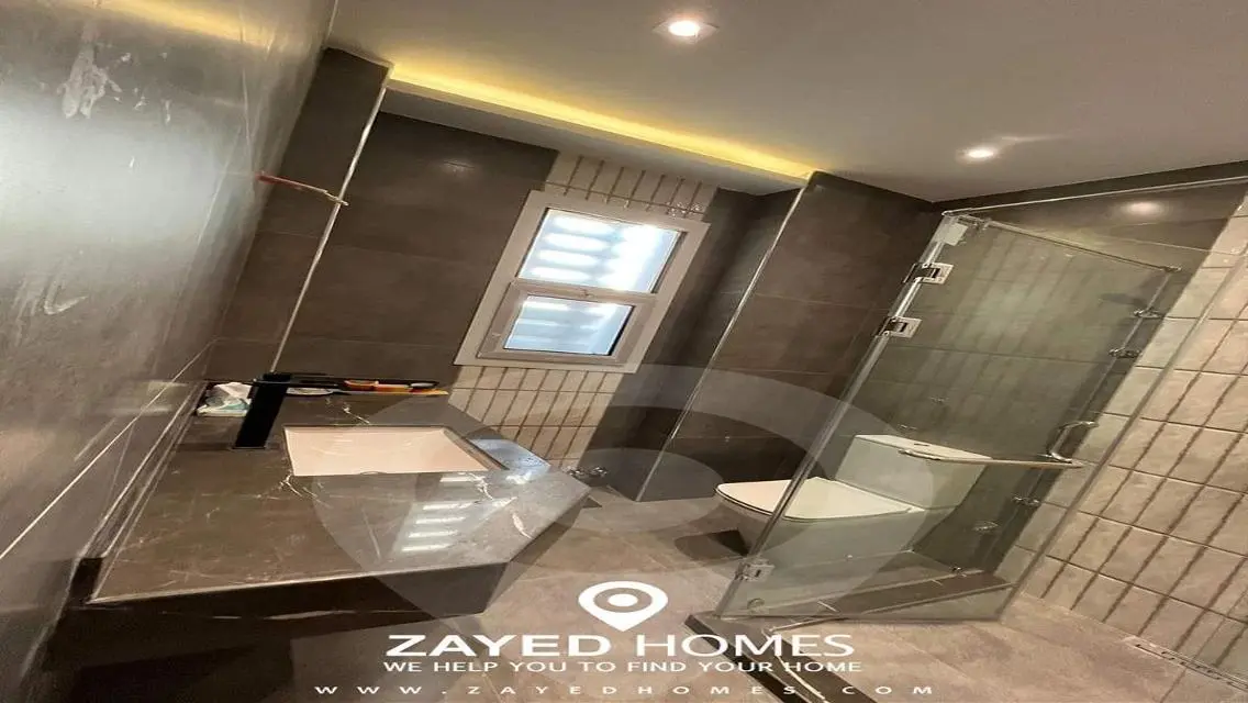 وحدة سكنية فاخرة بـ 4 غرف في سوديك