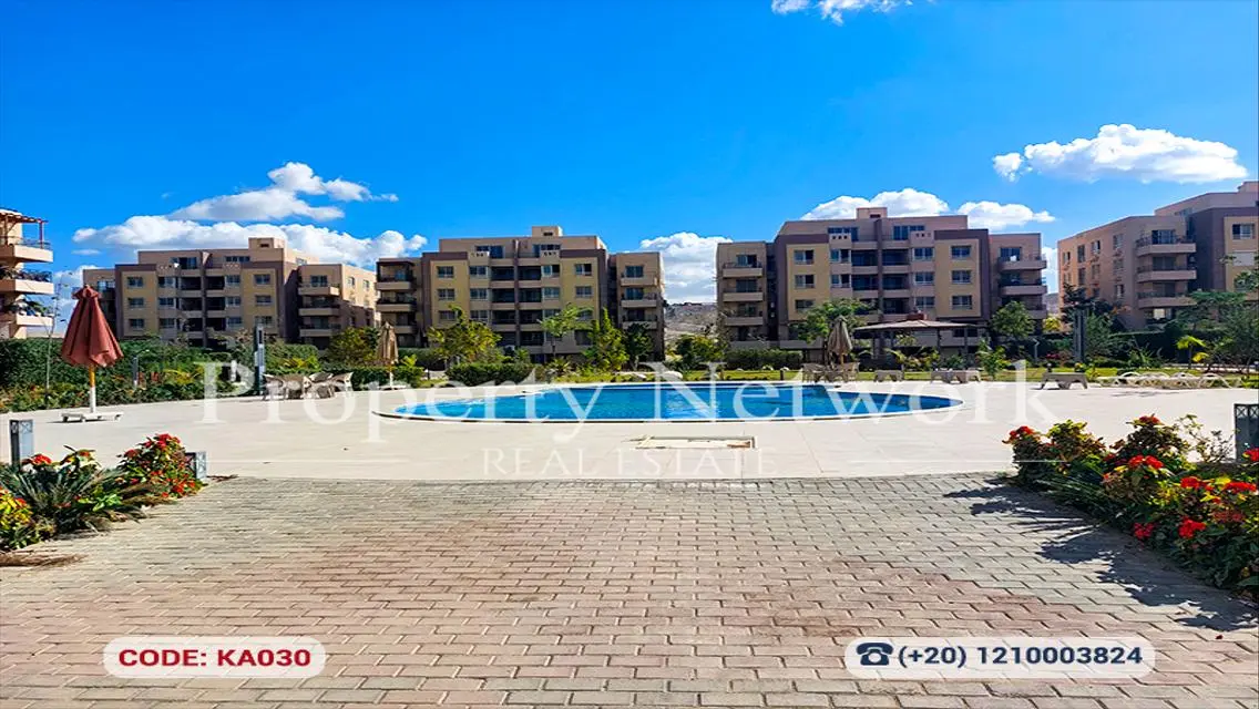 Luxury Apartment with Private Balcony and Garden