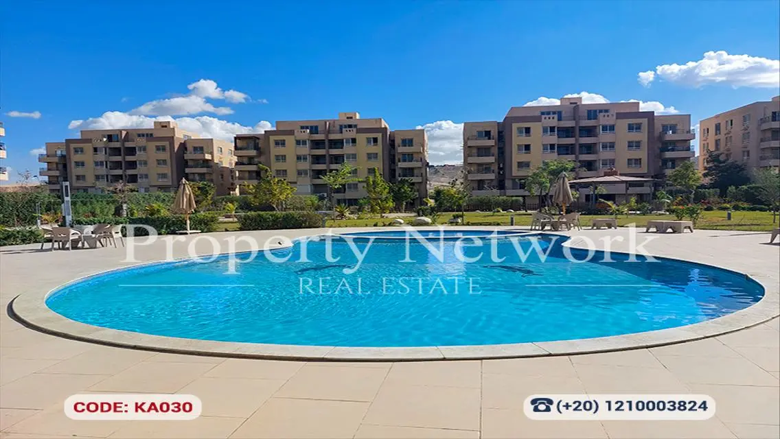 Luxury Apartment with Private Balcony and Garden