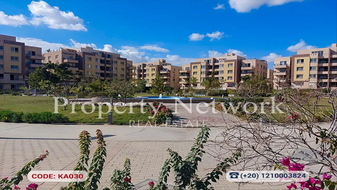 Luxury Apartment with Private Balcony and Garden