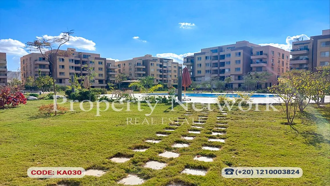 Luxury Apartment with Private Balcony and Garden