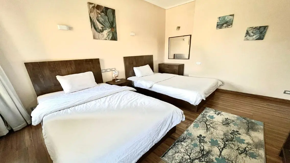 Luxury Apartment with Spacious Layout and Amenities