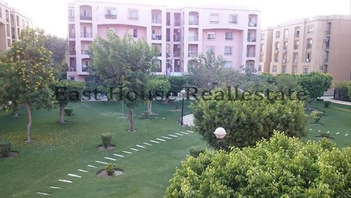 Luxury Apartment for Rent with 30000 Meters