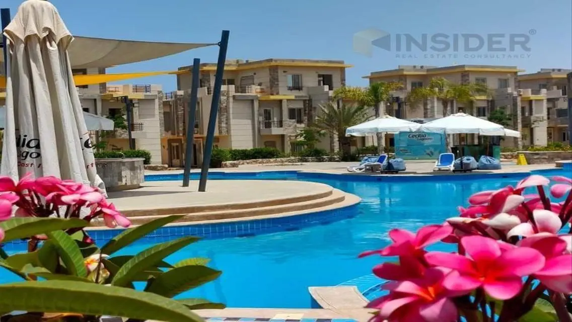 Luxury Villa with Private Garden and Shared Pool for Sale