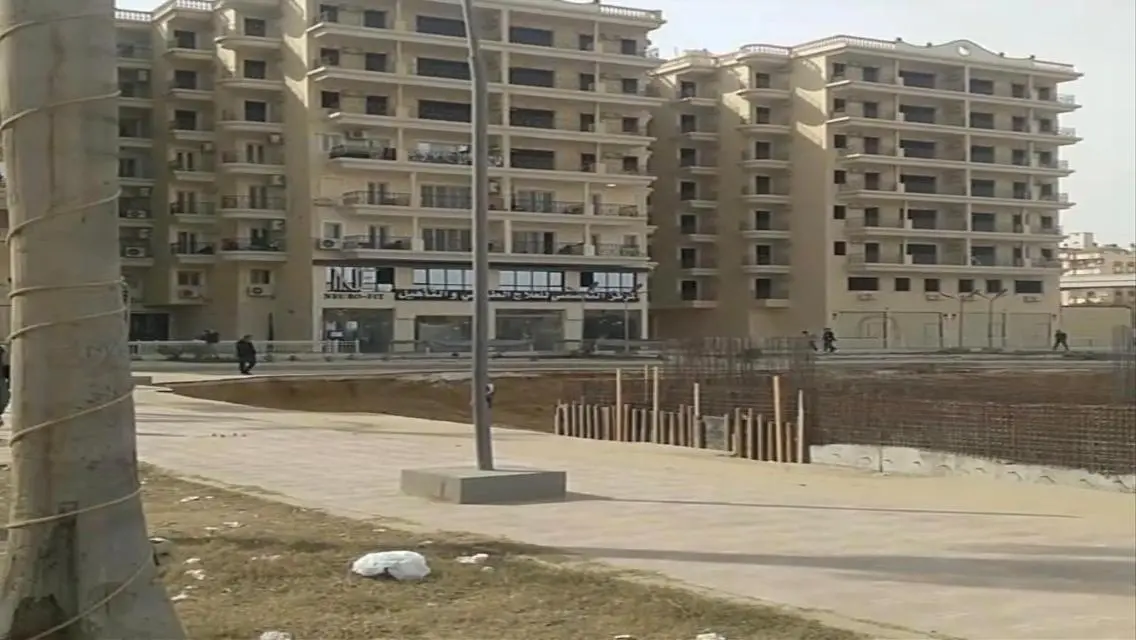 شقة واسعة للبيع بمساحة 200 متر