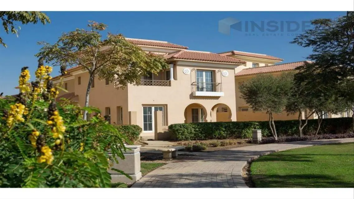 Luxury Villa for Sale in Hyde Park New Cairo