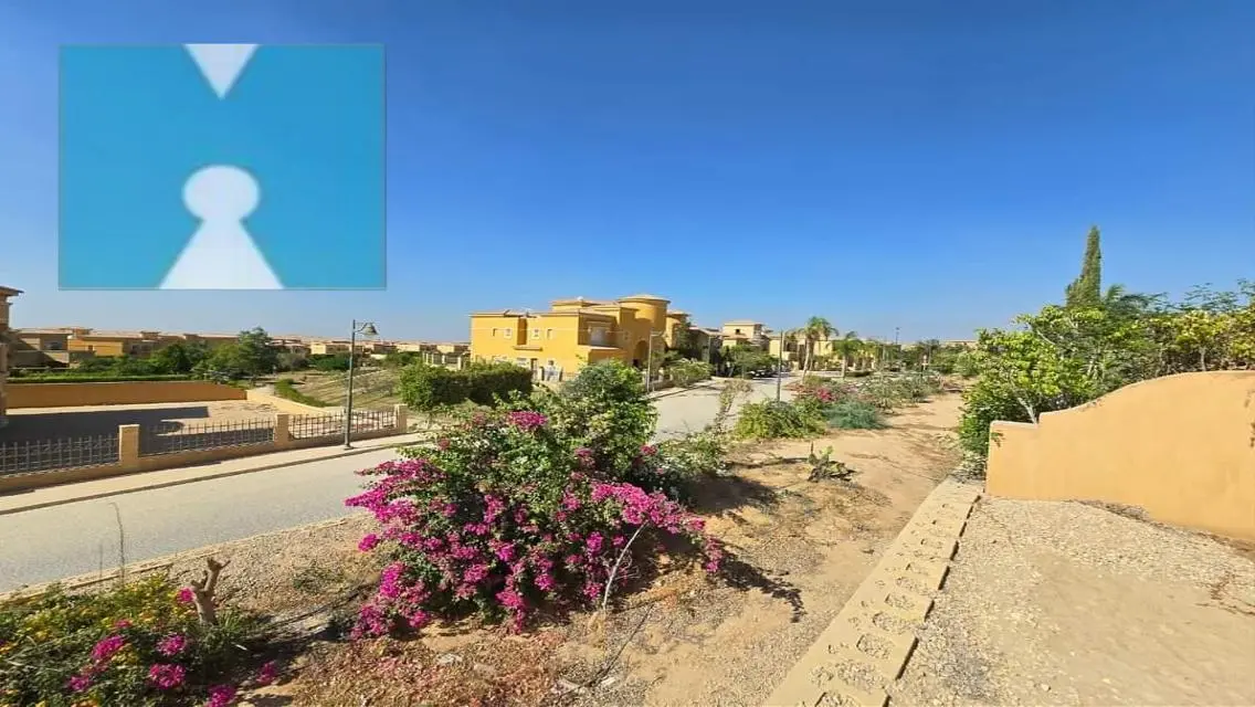 Luxury 4-Bedroom Apartment with Private Garden in the City Center