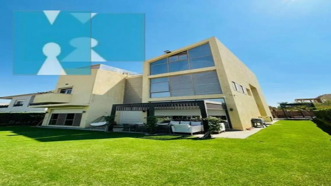 Luxury Apartment for Sale with Prime Features