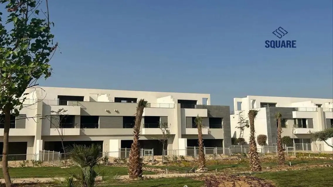 Luxury Villa for Sale at 34 The Crown