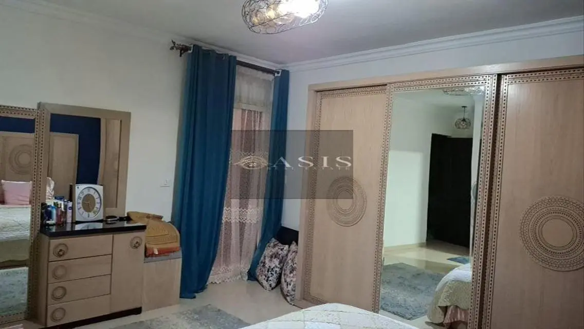 شقة فاخرة للبيع في أوزيس على بحيرات