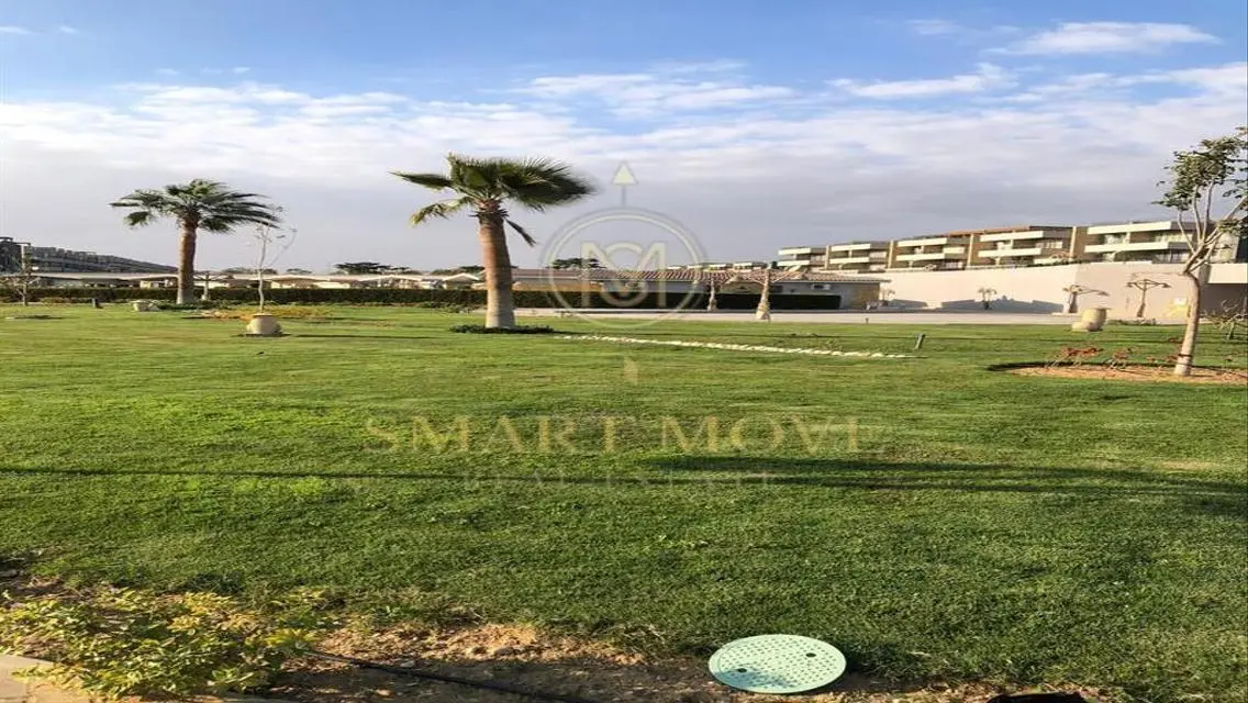 Stunning Apartment for Sale - Scenic Lake View