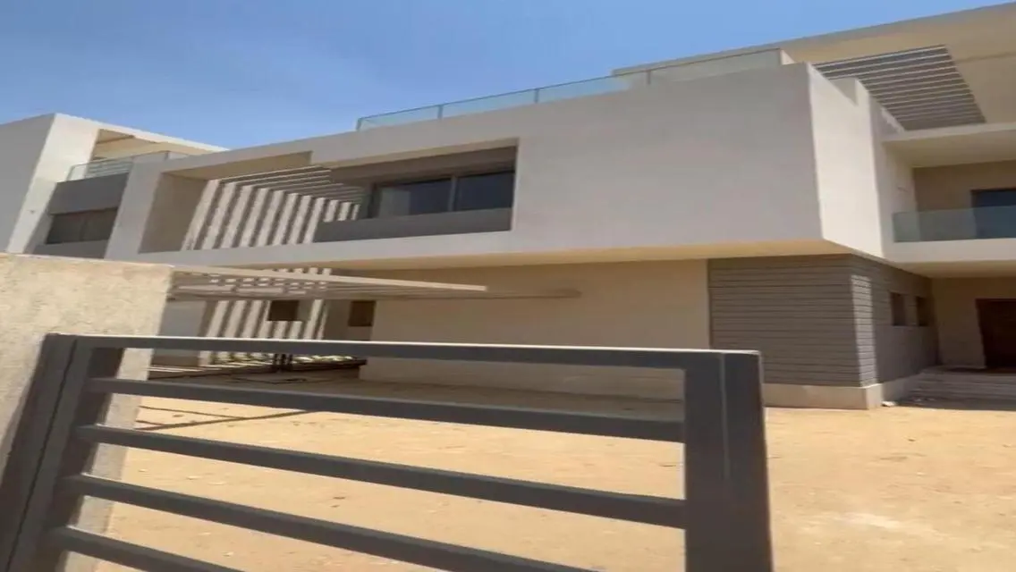 Luxurious Villa for Sale with 350 sqm