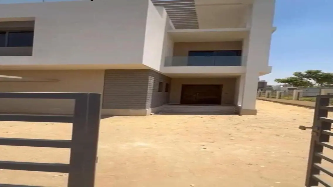 Luxurious Villa for Sale with 350 sqm