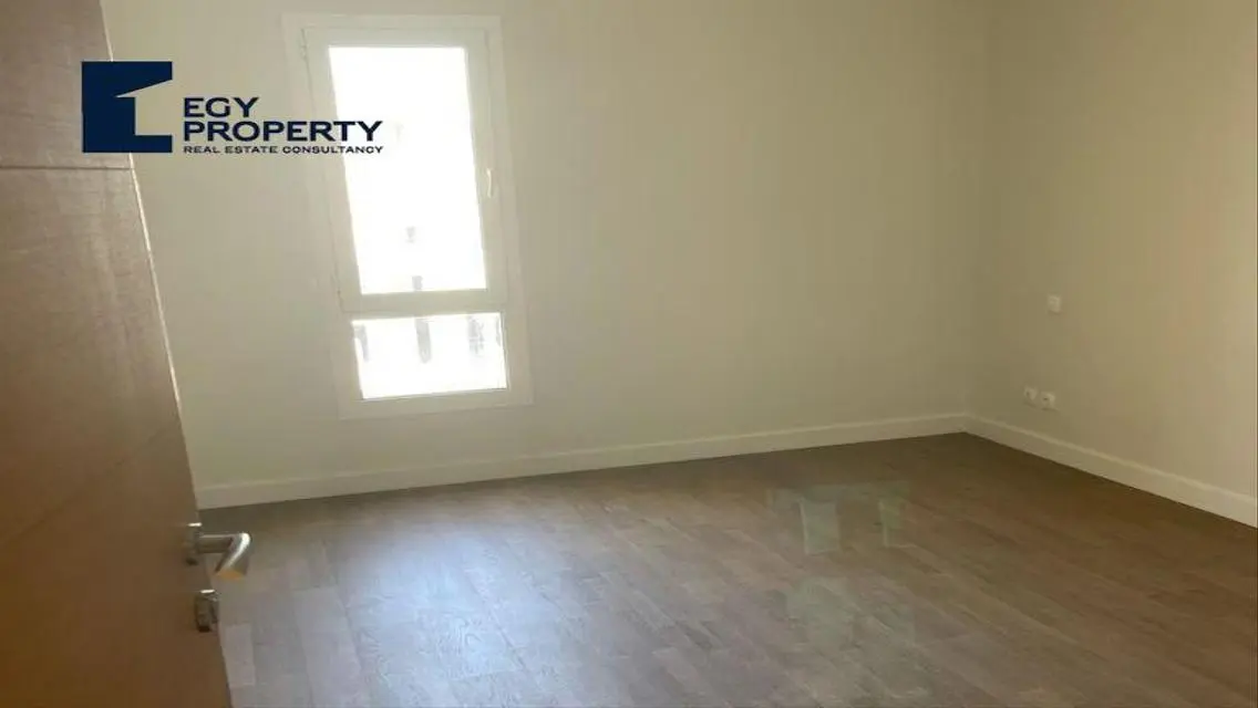 Luxury Villa in Mivida, Golden Square