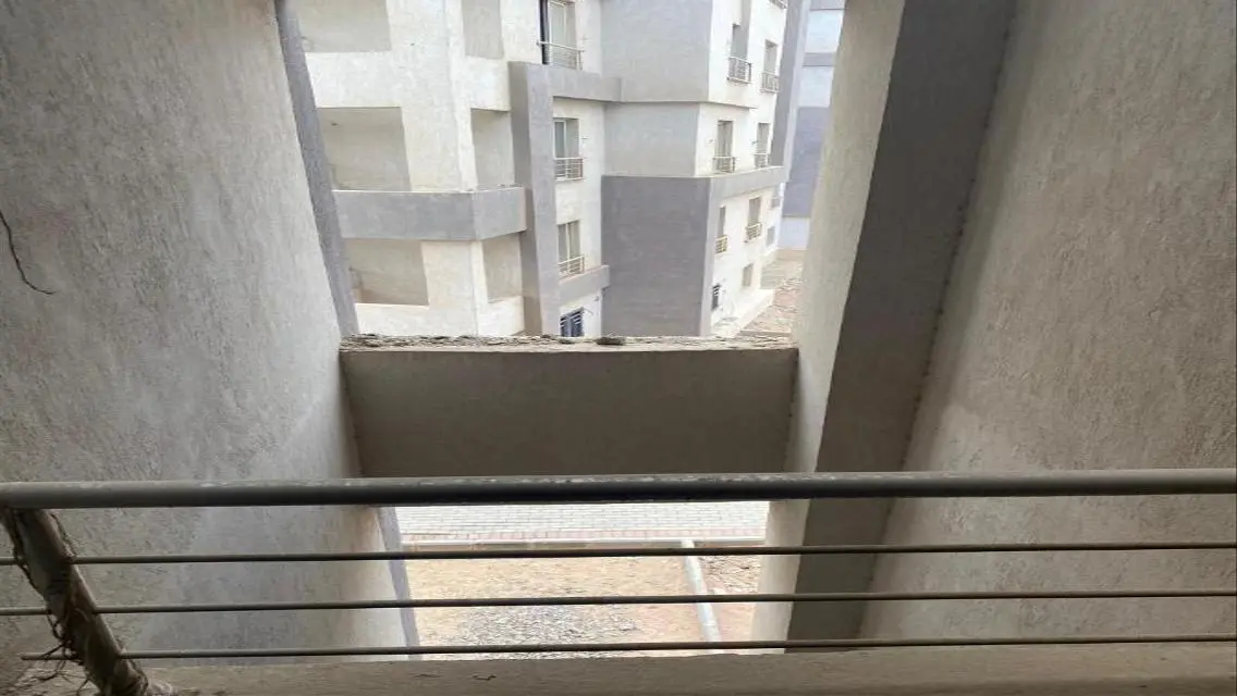 شقة رائعة للبيع في منطقة مميزة بسعر 2,400,000 جنيه