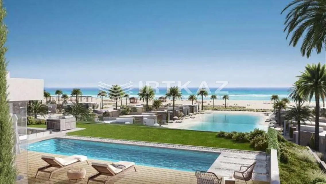 Luxurious Apartment with Stunning Lake View at Attractive Price