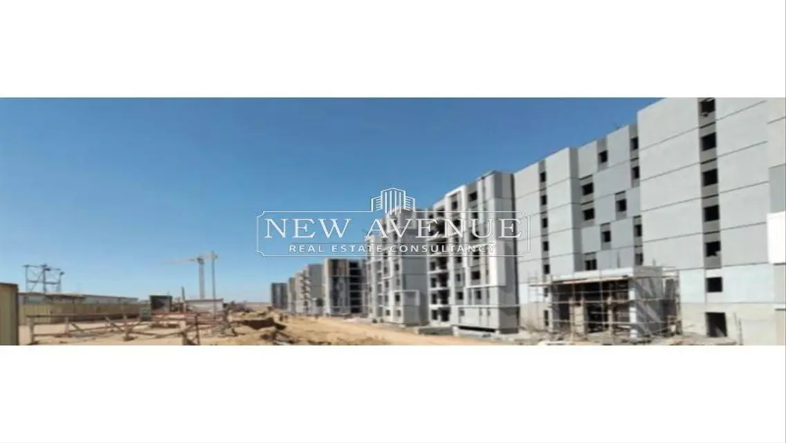 Luxurious Apartment with Private Garden and Maid Room