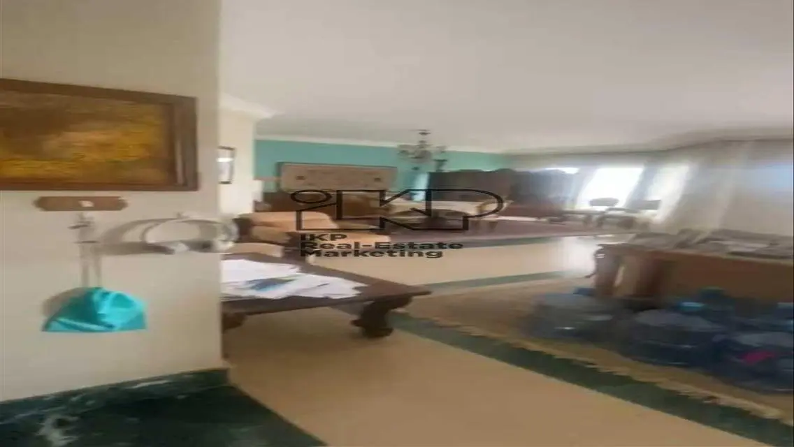 Luxury Apartment for Sale - 300 sqm in Prime Location