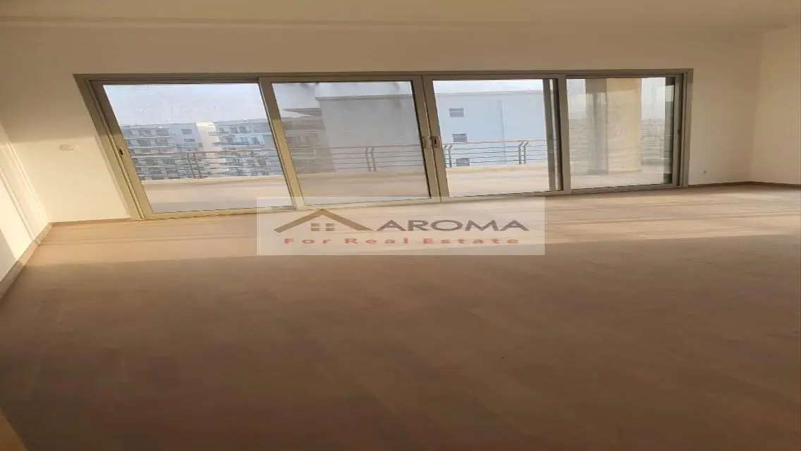 Luxurious Apartment for Sale - 190 sqm in Prime Location