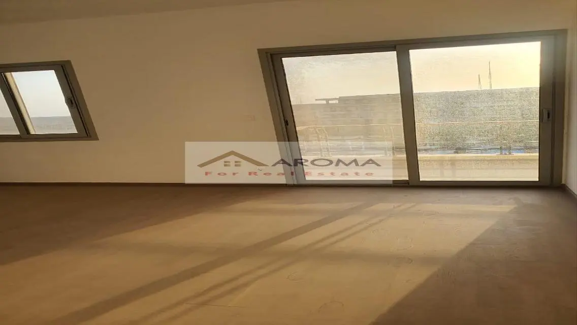 Luxurious Apartment for Sale - 190 sqm in Prime Location