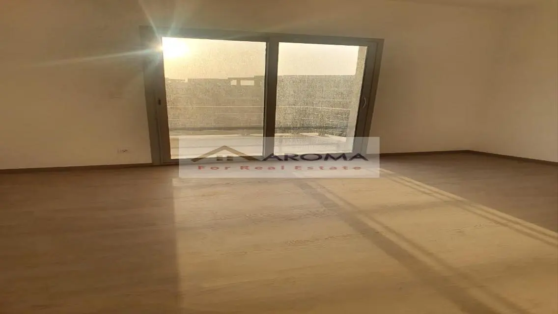Luxurious Apartment for Sale - 190 sqm in Prime Location