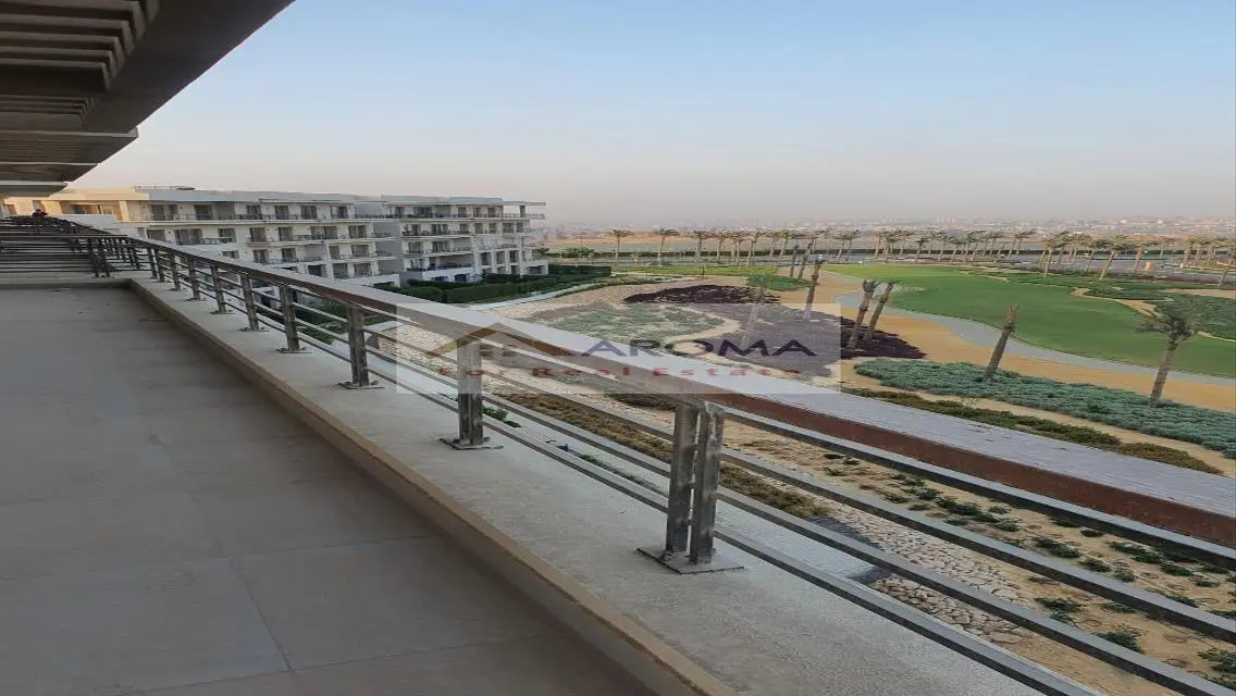 Luxurious Apartment for Sale - 190 sqm in Prime Location