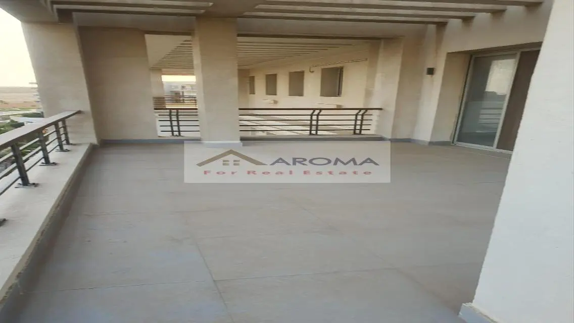 Luxurious Apartment for Sale - 190 sqm in Prime Location