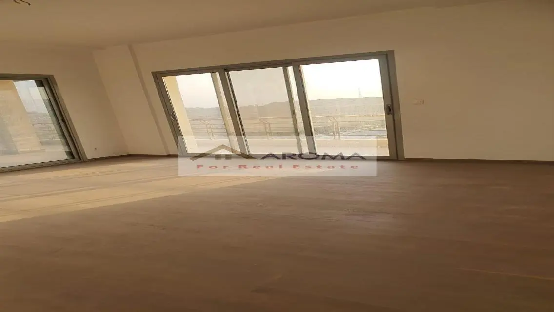 Luxurious Apartment for Sale - 190 sqm in Prime Location