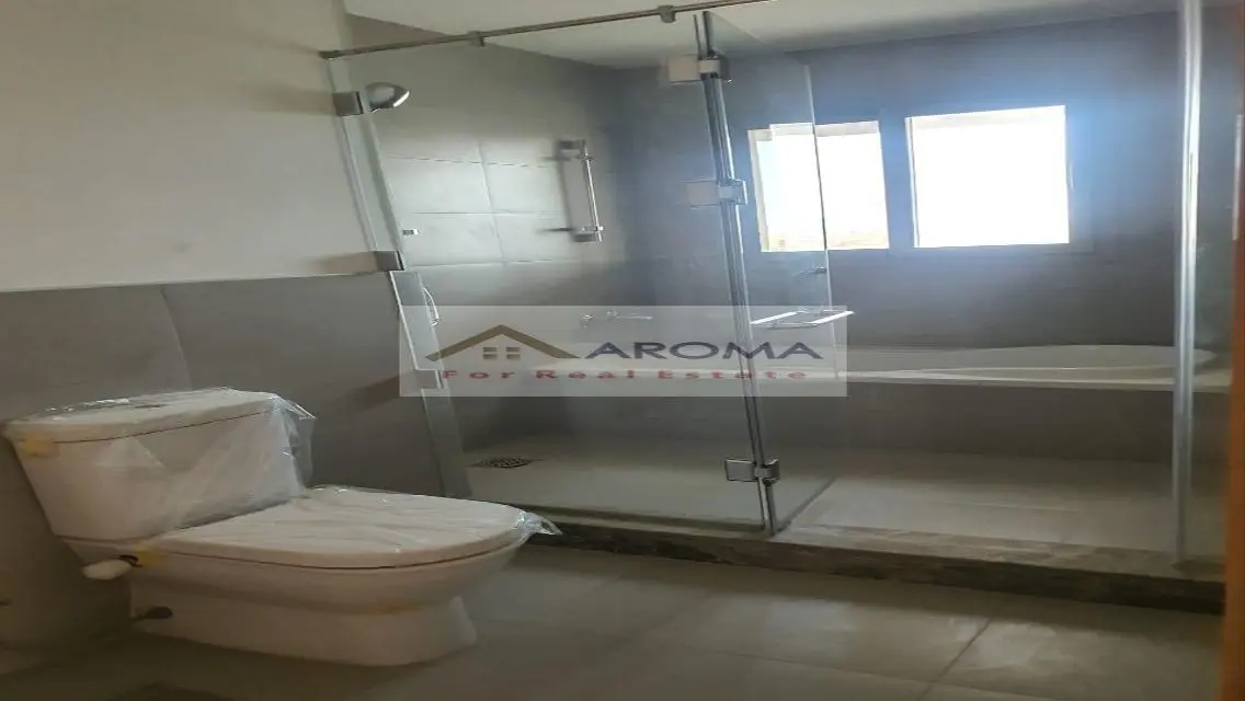 Luxurious Apartment for Sale - 190 sqm in Prime Location